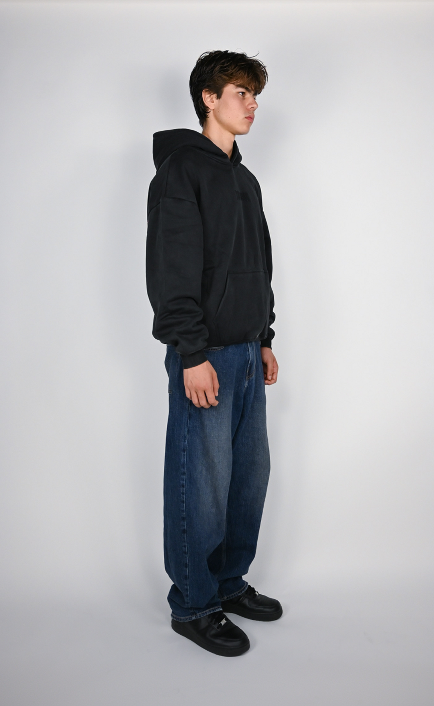 GARDEN WARRIOR HOODIE - WASHED BLACK